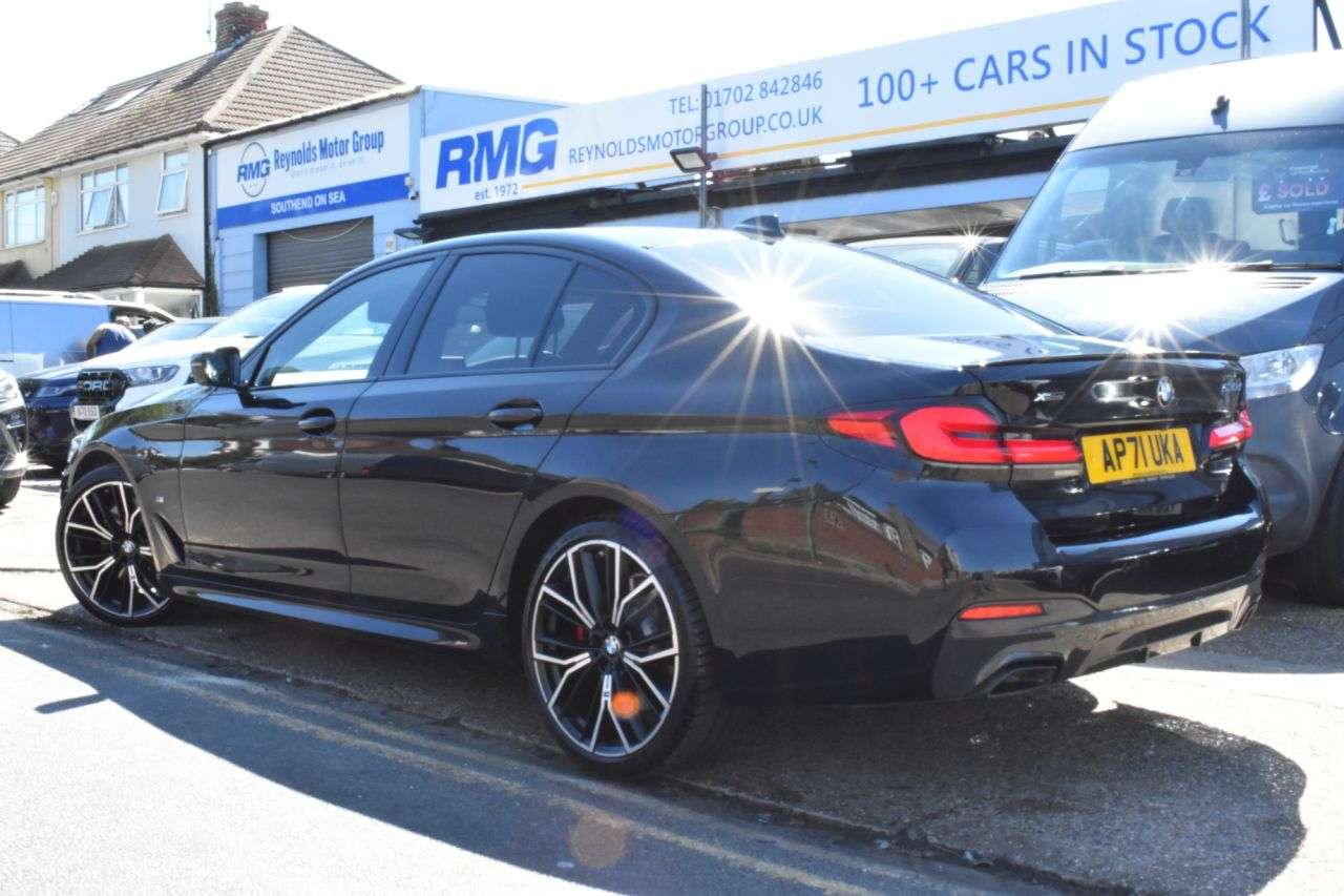 2021 BMW 5 SERIES 2021 BMW 5 SERIES