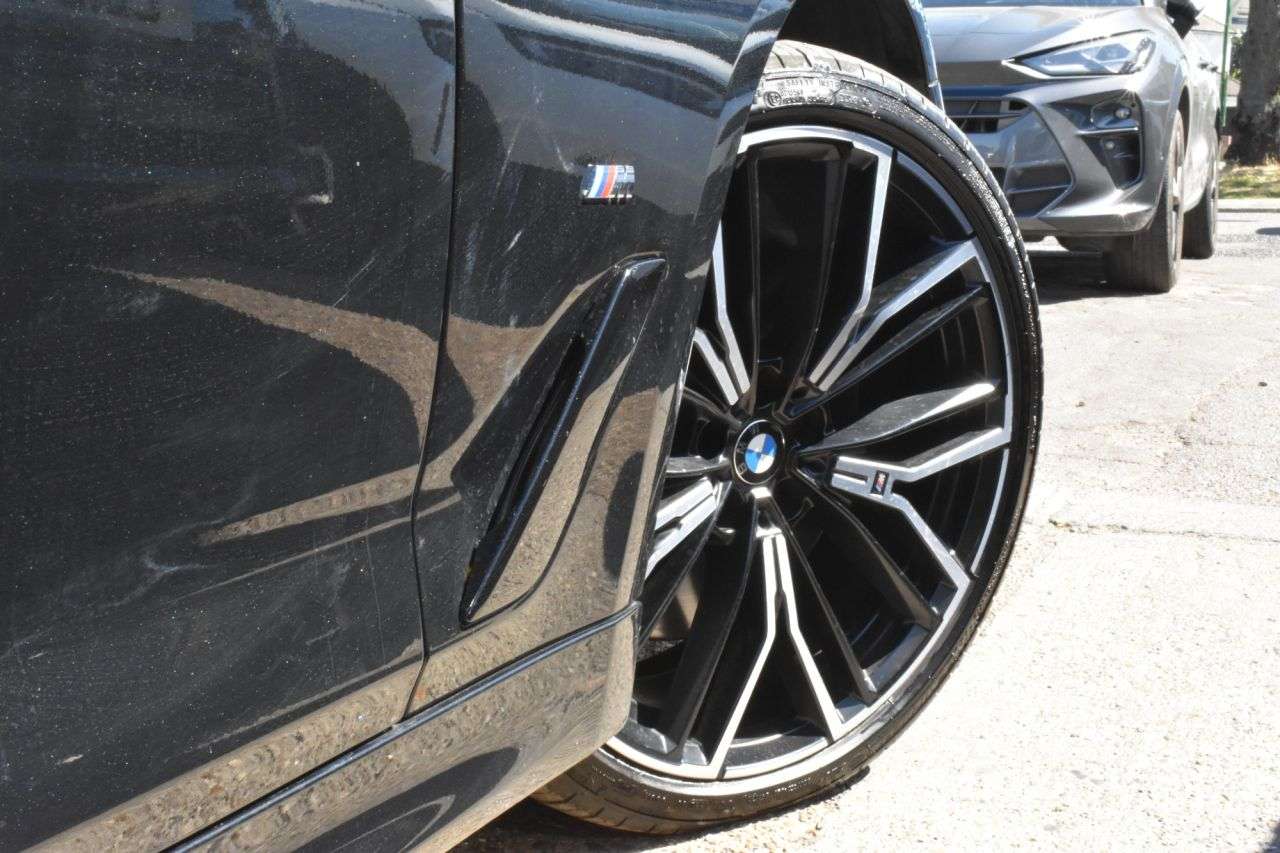2021 BMW 5 SERIES 2021 BMW 5 SERIES