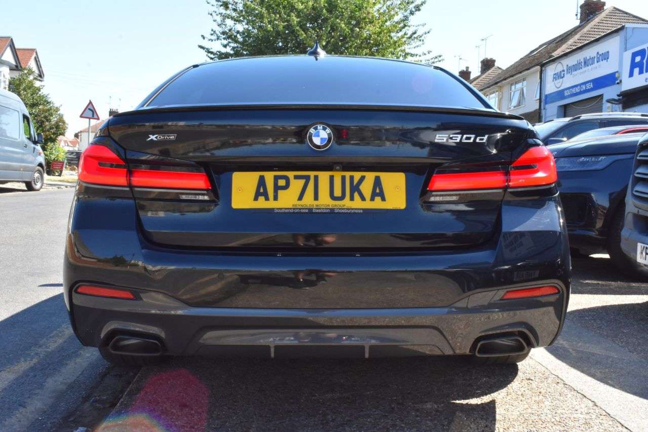 2021 BMW 5 SERIES 2021 BMW 5 SERIES