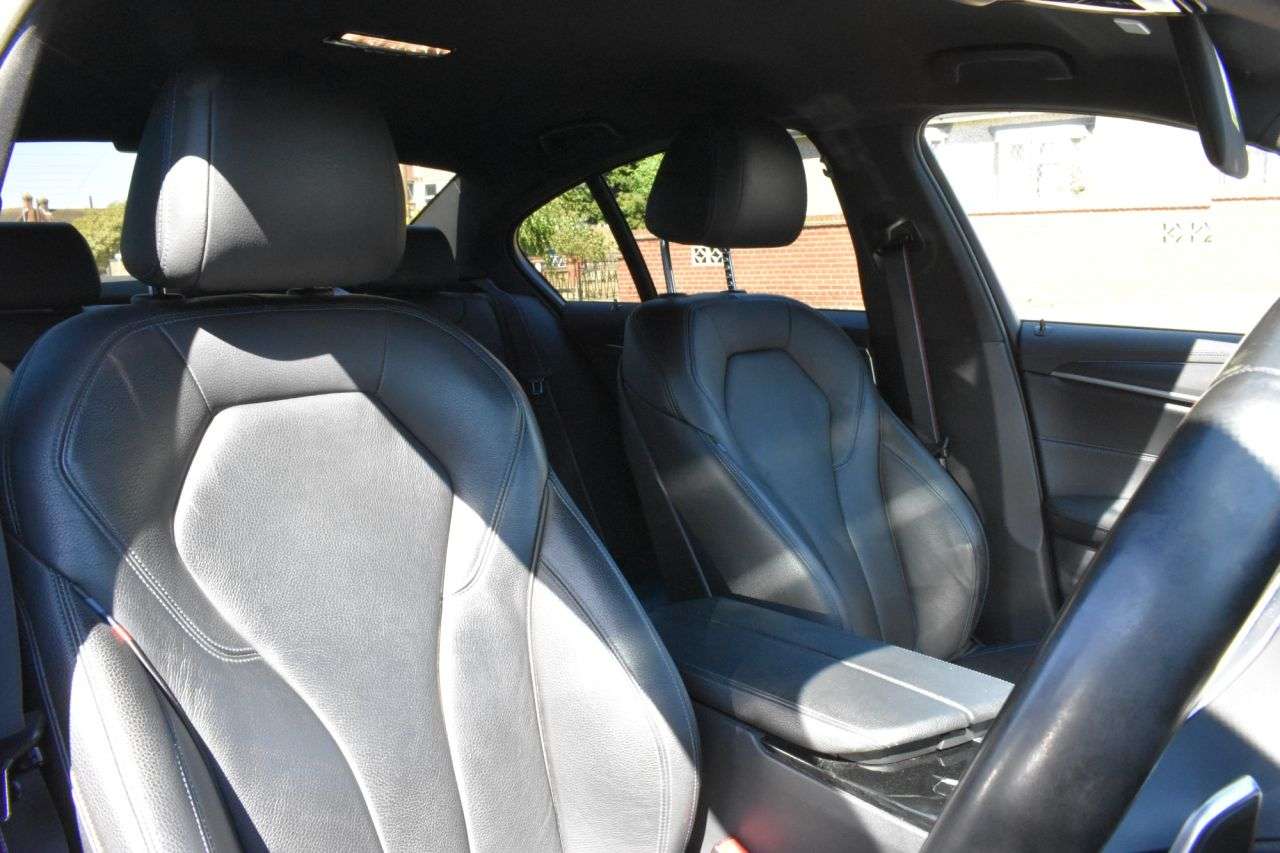 2021 BMW 5 SERIES 2021 BMW 5 SERIES