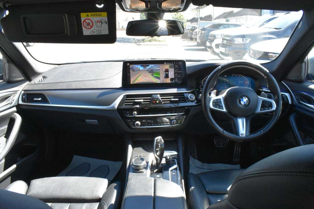 2021 BMW 5 SERIES 2021 BMW 5 SERIES