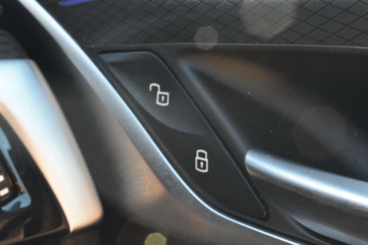 2021 BMW 5 SERIES 2021 BMW 5 SERIES