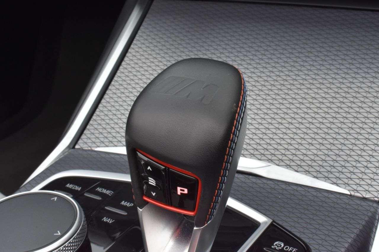 2025 BMW M4 2025 BMW M4