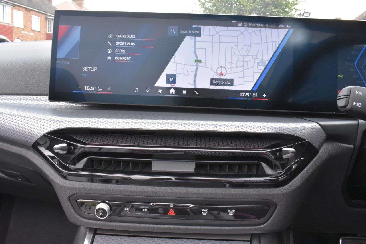 2025 BMW M4 2025 BMW M4