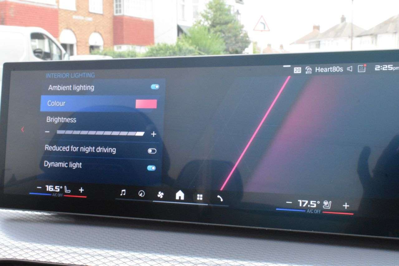 2025 BMW M4 2025 BMW M4