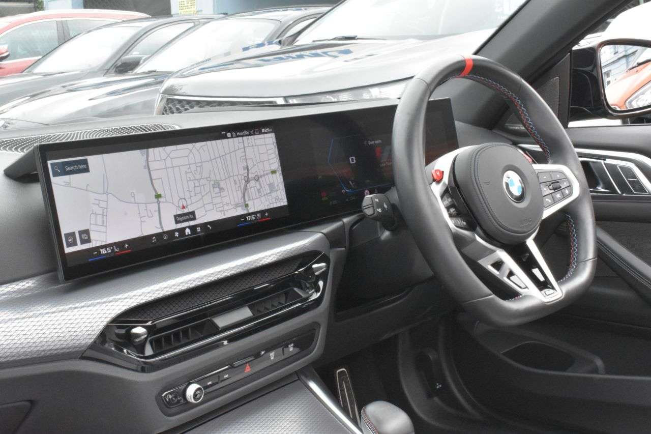 2025 BMW M4 2025 BMW M4