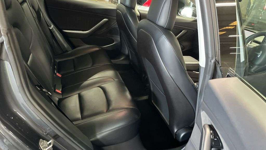 2019 TESLA MODEL 3 2019 TESLA MODEL 3