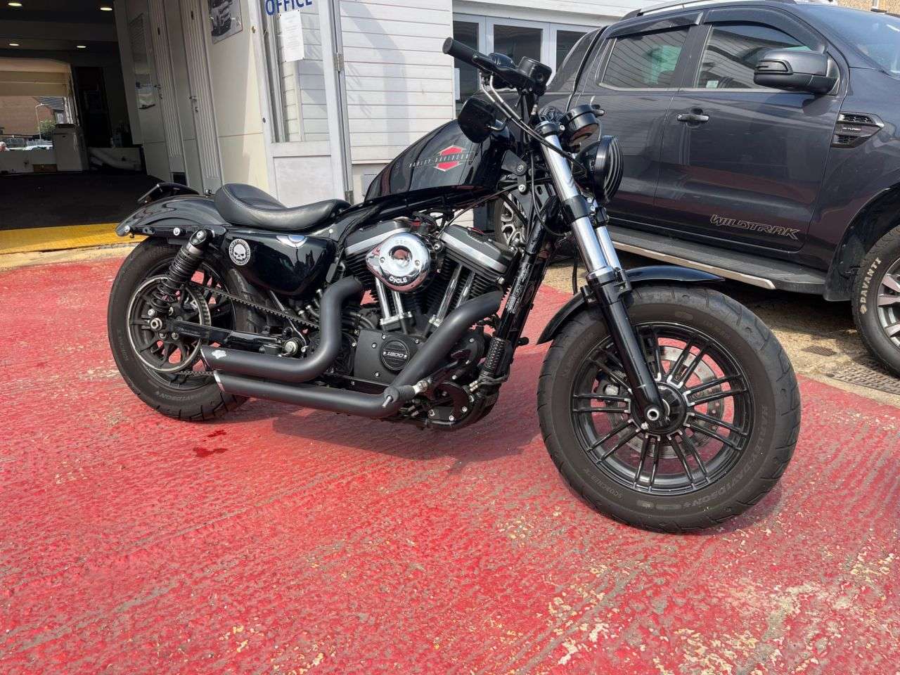 A 2019 HARLEY-DAVIDSON SPORTSTER 1200 XL1200X Forty-Eight Custom Cruiser Petrol Manual Euro 4 (66 ps) A 2019 HARLEY-DAVIDSON SPORTSTER 1200 XL1200X Forty-Eight Custom Cruiser Petrol Manual Euro 4 (66 ps)