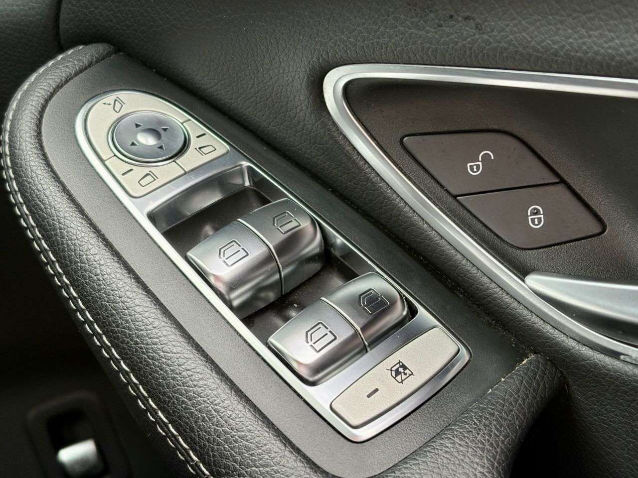 2019 MERCEDES-BENZ C CLASS 2019 MERCEDES-BENZ C CLASS