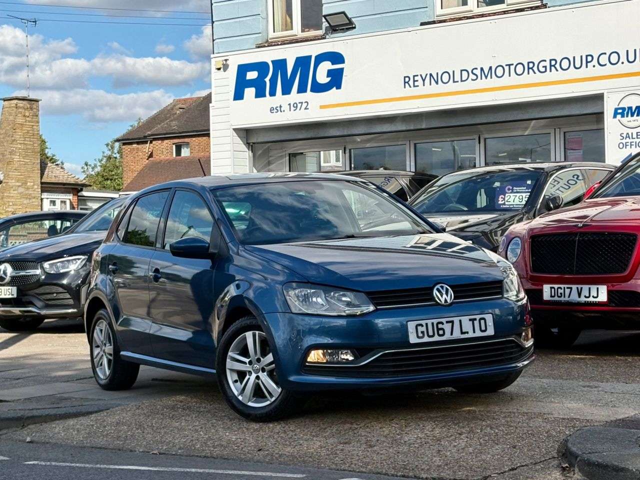A 2017 VOLKSWAGEN POLO 1.0 Match Edition Hatchback 5dr Petrol Manual Euro 6 | AIR CON | ALLOYS | P A 2017 VOLKSWAGEN POLO 1.0 Match Edition Hatchback 5dr Petrol Manual Euro 6 | AIR CON | ALLOYS | P