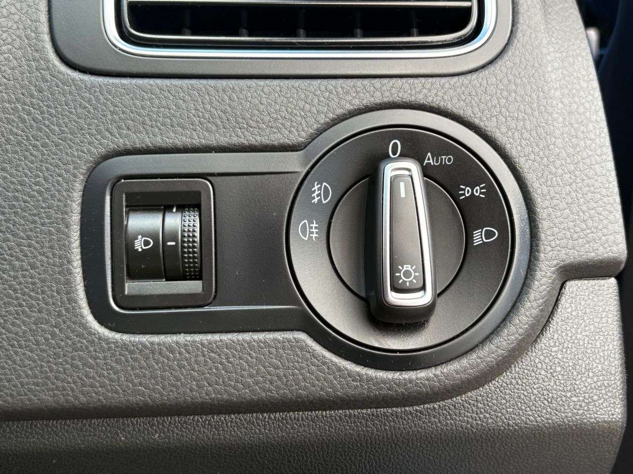 2017 VOLKSWAGEN POLO 2017 VOLKSWAGEN POLO