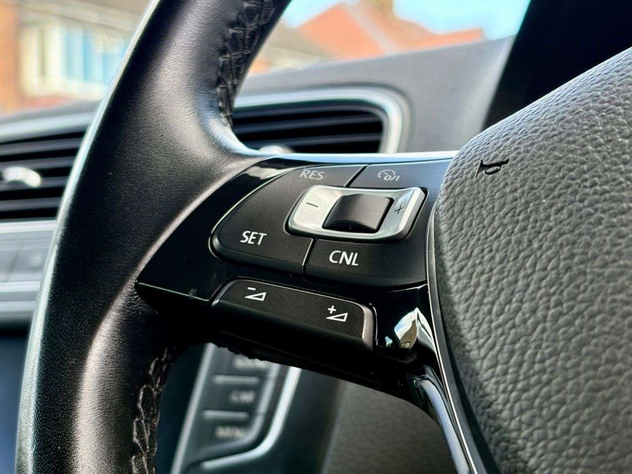 2017 VOLKSWAGEN POLO 2017 VOLKSWAGEN POLO