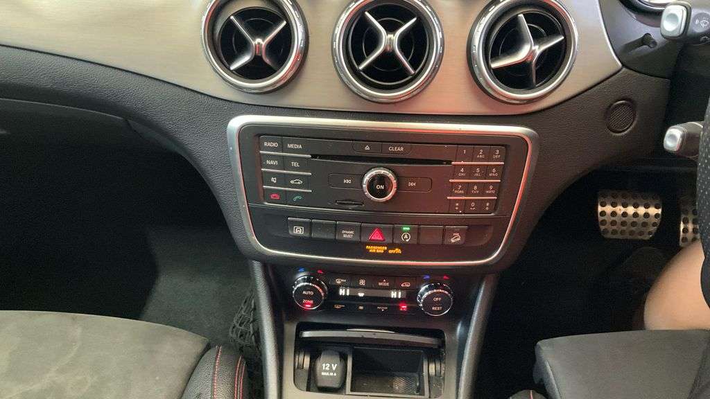 2017 MERCEDES-BENZ GLA CLASS 2017 MERCEDES-BENZ GLA CLASS