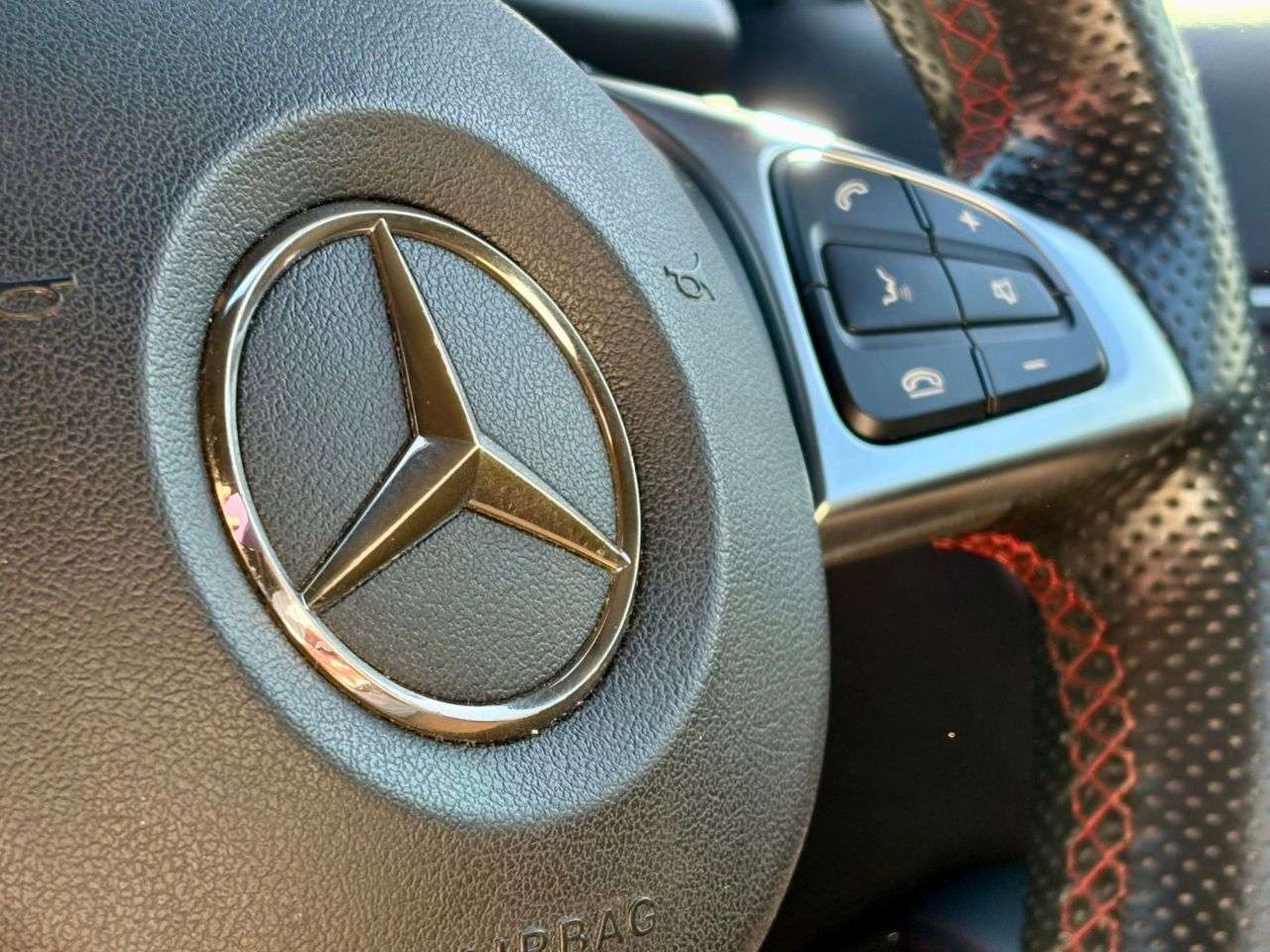 2017 MERCEDES-BENZ GLA CLASS 2017 MERCEDES-BENZ GLA CLASS
