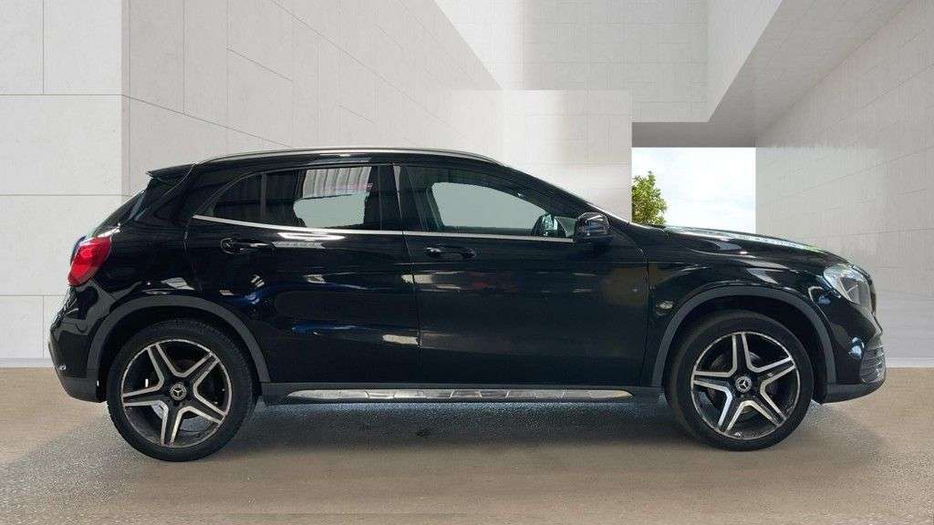 2017 MERCEDES-BENZ GLA CLASS 2017 MERCEDES-BENZ GLA CLASS