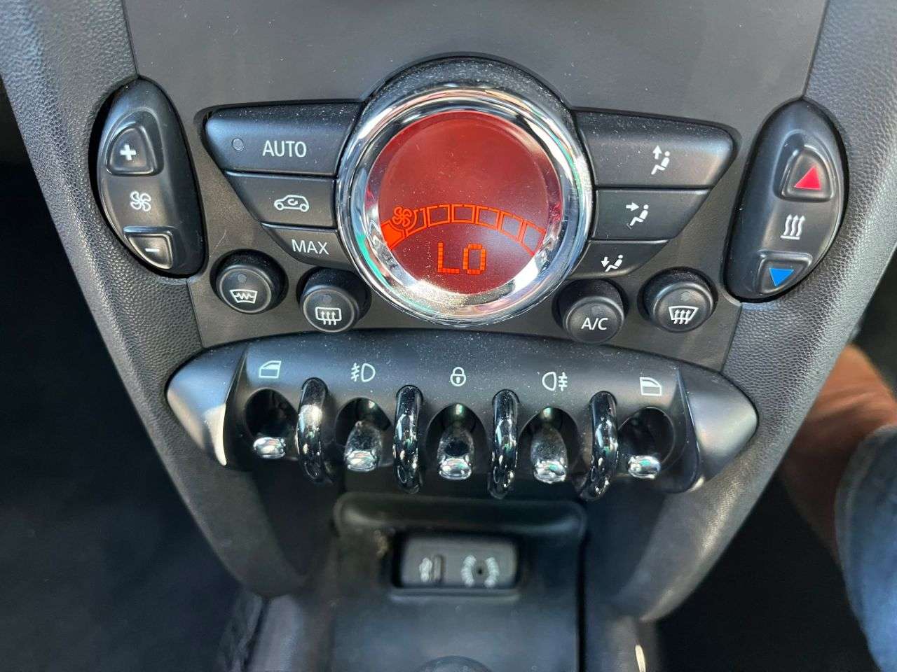 2013 MINI ROADSTER 2013 MINI ROADSTER