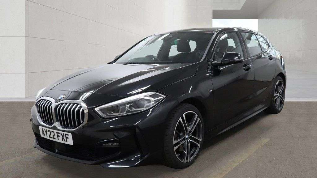 A 2022 BMW 1 SERIES 1.5 118i M Sport (LCP) Hatchback 5dr Petrol DCT Euro 6 | 2 KEYS | 1 PREVIOU A 2022 BMW 1 SERIES 1.5 118i M Sport (LCP) Hatchback 5dr Petrol DCT Euro 6 | 2 KEYS | 1 PREVIOU