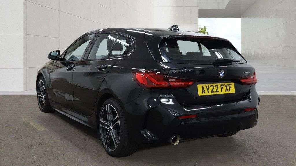 A 2022 BMW 1 SERIES 1.5 118i M Sport (LCP) Hatchback 5dr Petrol DCT Euro 6 | 2 KEYS | 1 PREVIOU A 2022 BMW 1 SERIES 1.5 118i M Sport (LCP) Hatchback 5dr Petrol DCT Euro 6 | 2 KEYS | 1 PREVIOU