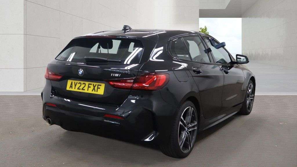 2022 BMW 1 SERIES 2022 BMW 1 SERIES