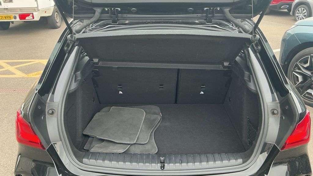 2022 BMW 1 SERIES 2022 BMW 1 SERIES