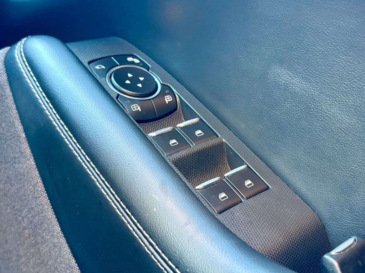 2022 FORD MUSTANG MACH-E 2022 FORD MUSTANG MACH-E