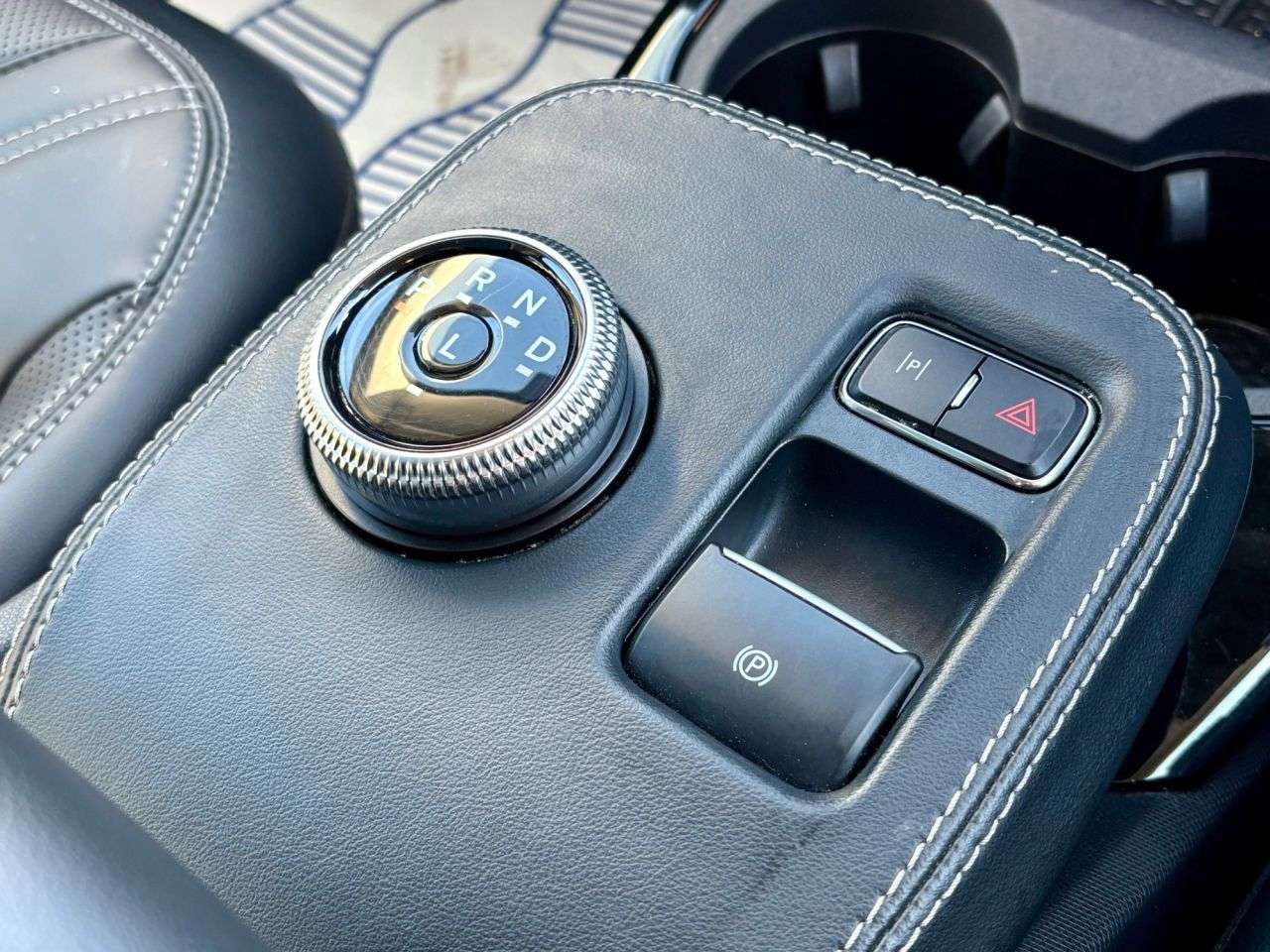 2022 FORD MUSTANG MACH-E 2022 FORD MUSTANG MACH-E