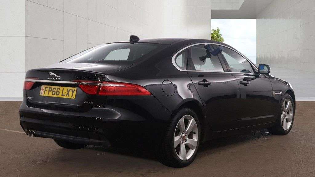 2016 JAGUAR XF 2016 JAGUAR XF