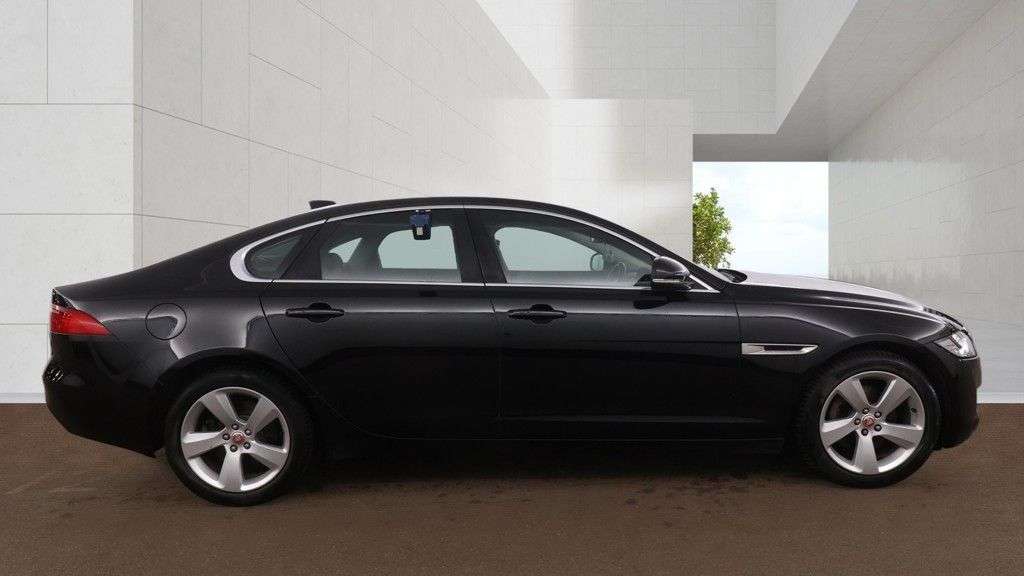 2016 JAGUAR XF 2016 JAGUAR XF