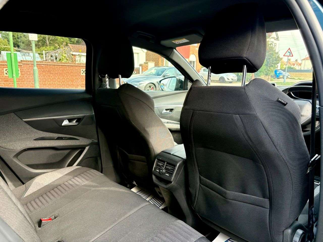 2023 PEUGEOT 3008 2023 PEUGEOT 3008