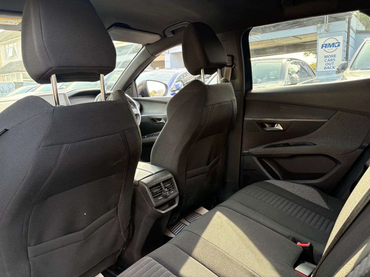 2023 PEUGEOT 3008 2023 PEUGEOT 3008