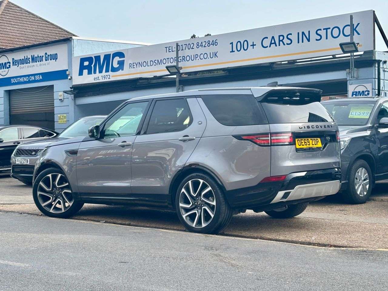A 2020 LAND ROVER DISCOVERY 2.0 SD4 HSE Luxury SUV 5dr Diesel Auto 4WD Euro 6 | SAT NAV | REAR VIEW CAM A 2020 LAND ROVER DISCOVERY 2.0 SD4 HSE Luxury SUV 5dr Diesel Auto 4WD Euro 6 | SAT NAV | REAR VIEW CAM