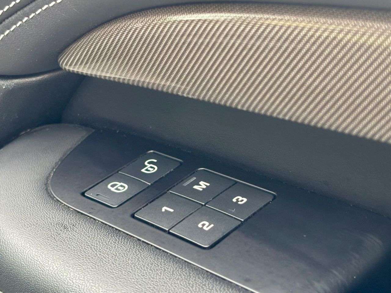 2020 LAND ROVER DISCOVERY 2020 LAND ROVER DISCOVERY