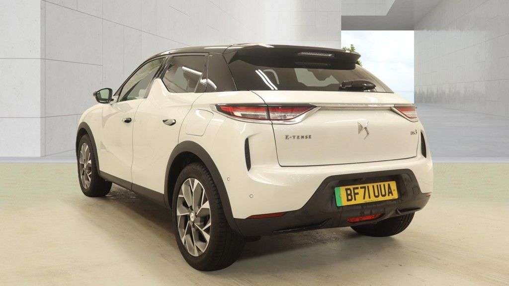 2021 DS AUTOMOBILES 4 2021 DS AUTOMOBILES 4