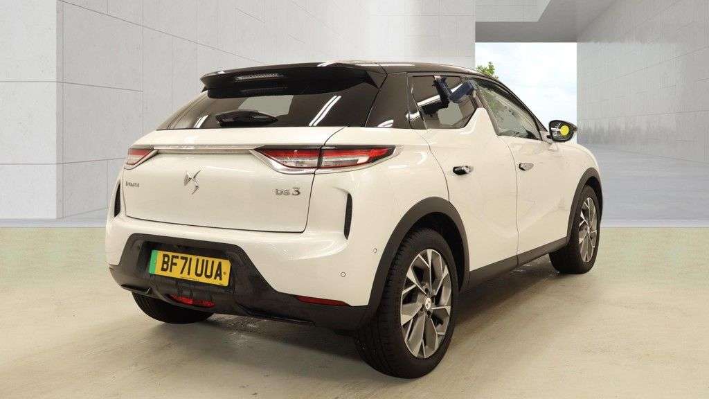2021 DS AUTOMOBILES 4 2021 DS AUTOMOBILES 4