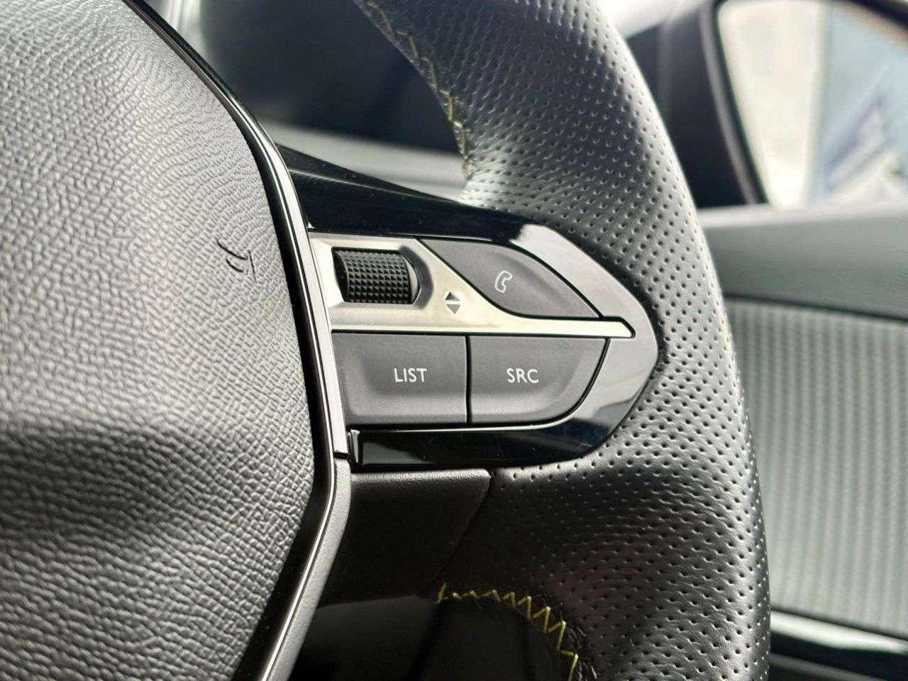2022 PEUGEOT E-208 2022 PEUGEOT E-208