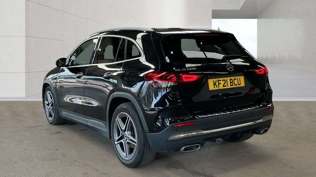 2021 MERCEDES-BENZ 180 2021 MERCEDES-BENZ 180