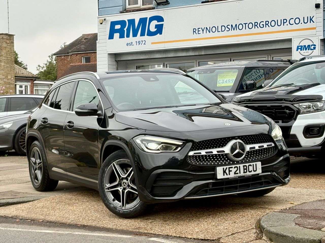 A 2021 MERCEDES-BENZ GLA CLASS 1.3 GLA200 AMG Line (Executive) SUV 5dr Petrol 7G-DCT Euro 6 | 2 KEYS | REV A 2021 MERCEDES-BENZ GLA CLASS 1.3 GLA200 AMG Line (Executive) SUV 5dr Petrol 7G-DCT Euro 6 | 2 KEYS | REV
