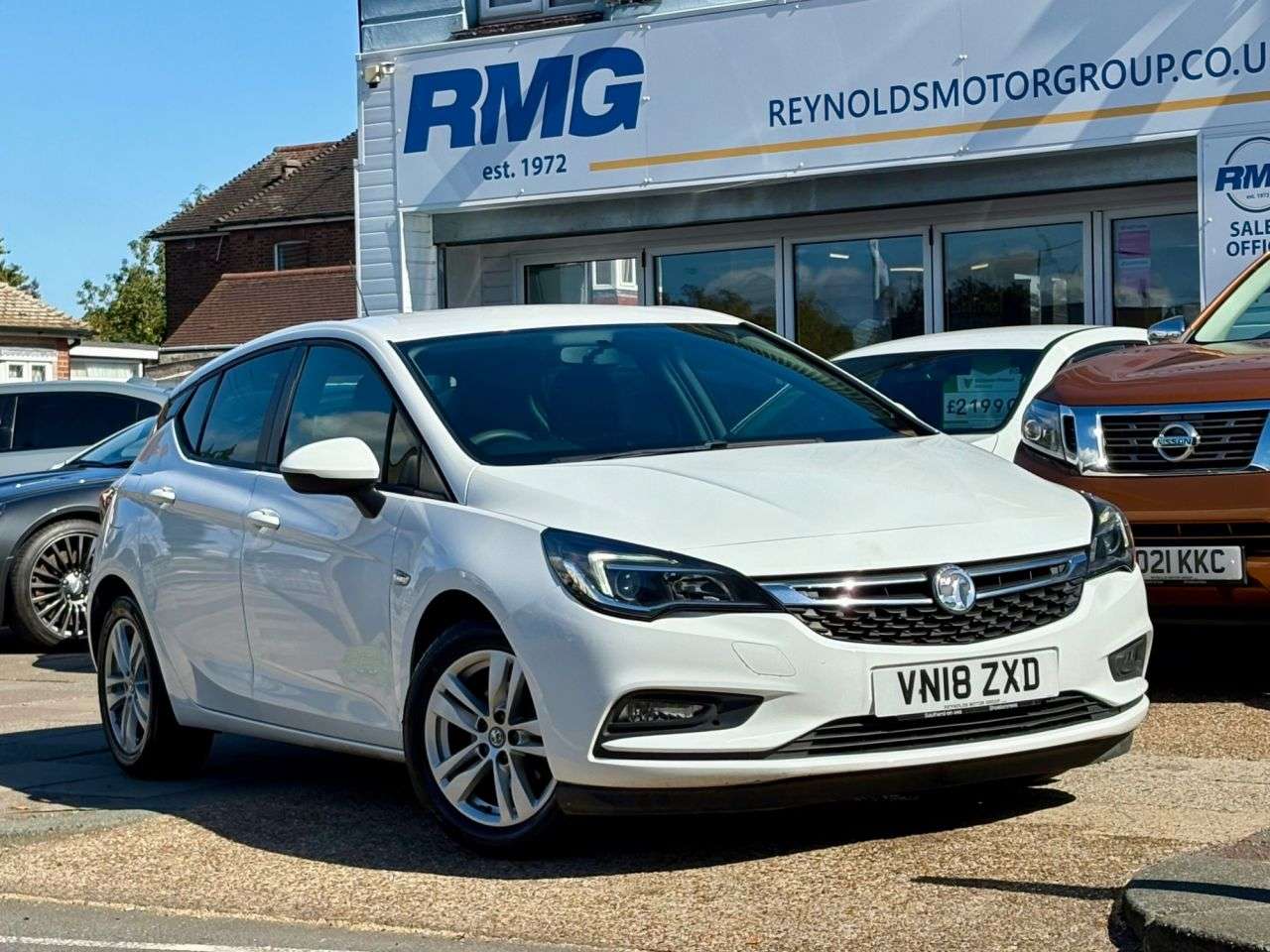 A 2018 VAUXHALL ASTRA 1.6 CDTi ecoTEC BlueInjection Design Hatchback 5dr Diesel Manual Euro 6 | C A 2018 VAUXHALL ASTRA 1.6 CDTi ecoTEC BlueInjection Design Hatchback 5dr Diesel Manual Euro 6 | C