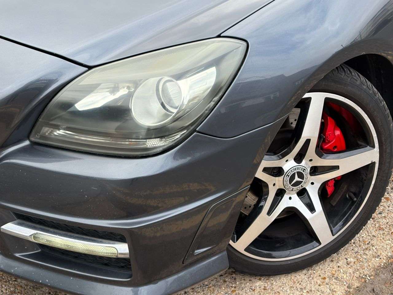 A 2012 MERCEDES-BENZ SLK 2.1 SLK250 CDI BlueEfficiency AMG Sport Convertible 2dr Diesel G-Tronic+ Eu A 2012 MERCEDES-BENZ SLK 2.1 SLK250 CDI BlueEfficiency AMG Sport Convertible 2dr Diesel G-Tronic+ Eu