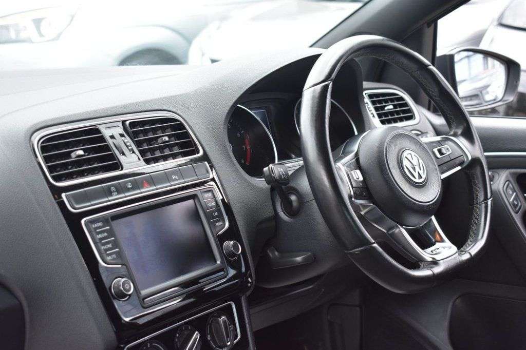 2017 VOLKSWAGEN POLO 2017 VOLKSWAGEN POLO