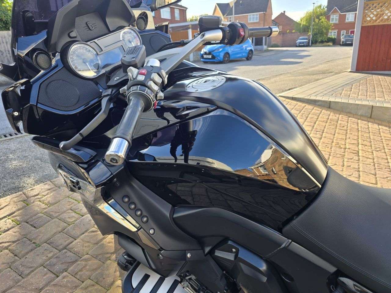 A 2018 BMW K 1600 B 1600 Tourer Petrol Manual Euro 4 (160 ps) A 2018 BMW K 1600 B 1600 Tourer Petrol Manual Euro 4 (160 ps)