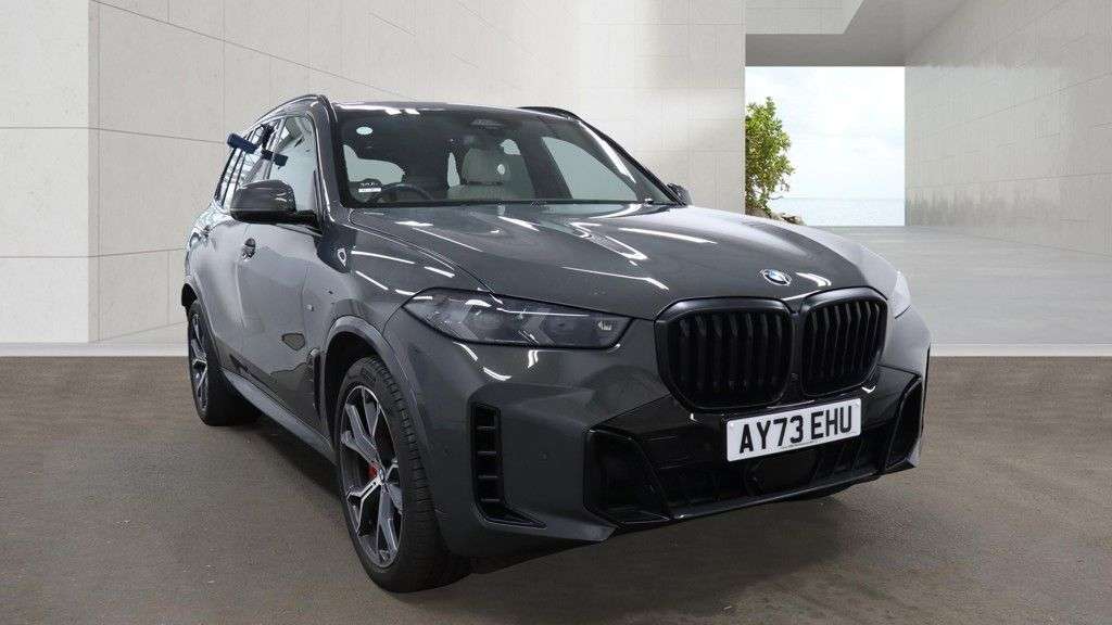 A 2023 BMW X5 3.0 30d MHT M Sport SUV 5dr Diesel Hybrid Steptronic xDrive Euro 6 (s/s) (2 A 2023 BMW X5 3.0 30d MHT M Sport SUV 5dr Diesel Hybrid Steptronic xDrive Euro 6 (s/s) (2
