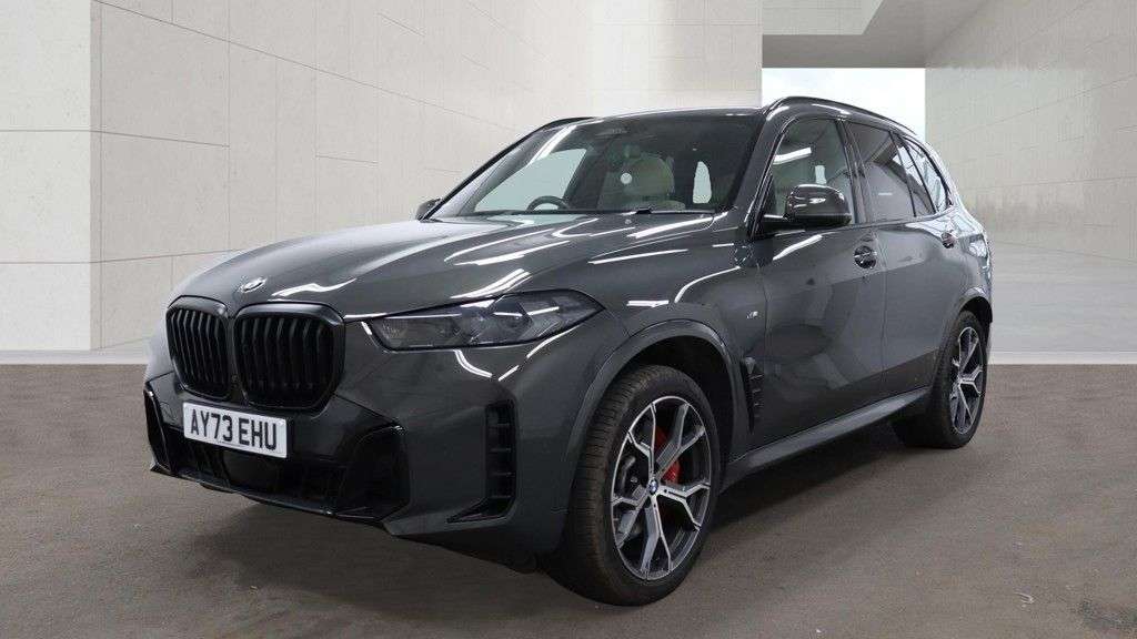 A 2023 BMW X5 3.0 30d MHT M Sport SUV 5dr Diesel Hybrid Steptronic xDrive Euro 6 (s/s) (2 A 2023 BMW X5 3.0 30d MHT M Sport SUV 5dr Diesel Hybrid Steptronic xDrive Euro 6 (s/s) (2