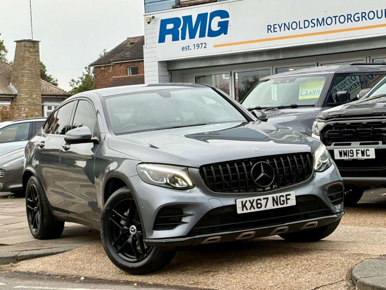 A 2017 MERCEDES-BENZ GLC 2.1 GLC250d AMG Line Coupe 5dr Diesel G-Tronic 4MATIC Euro 6 | 2 KEYS | REV A 2017 MERCEDES-BENZ GLC 2.1 GLC250d AMG Line Coupe 5dr Diesel G-Tronic 4MATIC Euro 6 | 2 KEYS | REV