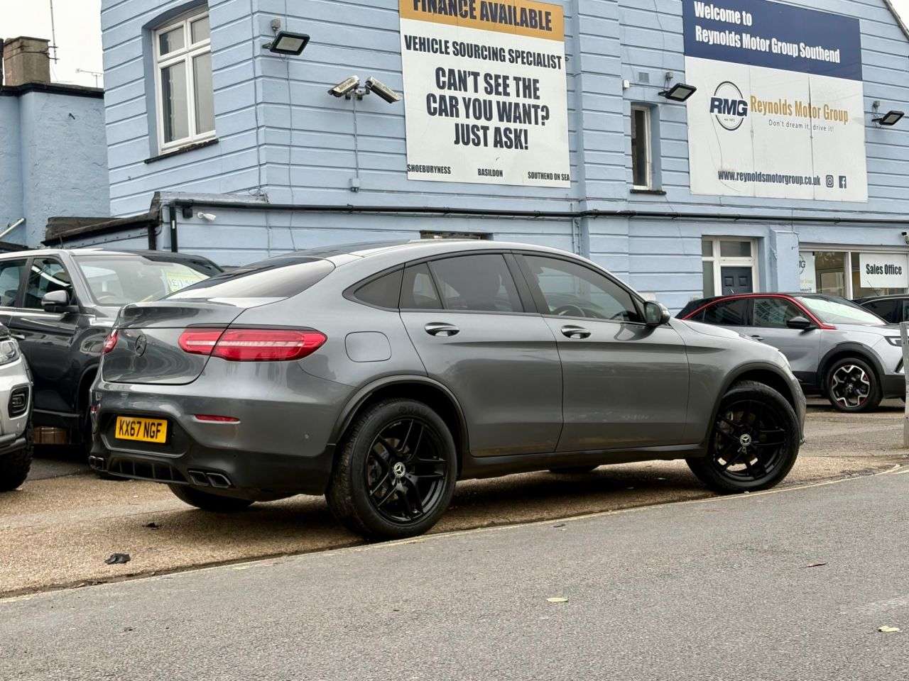 A 2017 MERCEDES-BENZ GLC 2.1 GLC250d AMG Line Coupe 5dr Diesel G-Tronic 4MATIC Euro 6 | 2 KEYS | REV A 2017 MERCEDES-BENZ GLC 2.1 GLC250d AMG Line Coupe 5dr Diesel G-Tronic 4MATIC Euro 6 | 2 KEYS | REV