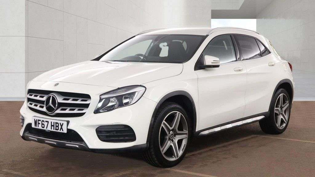 A 2017 MERCEDES-BENZ 180 2.1 GLA200d AMG Line SUV 5dr Diesel Manual Euro 6 | 2 KEYS | SAT NAV | PARK A 2017 MERCEDES-BENZ 180 2.1 GLA200d AMG Line SUV 5dr Diesel Manual Euro 6 | 2 KEYS | SAT NAV | PARK