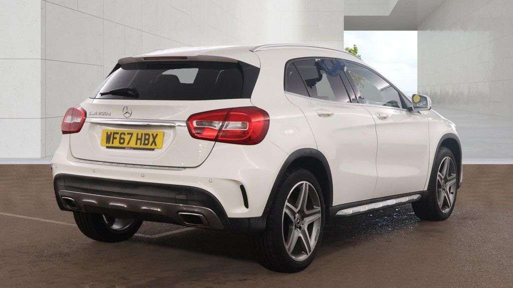 2017 MERCEDES-BENZ 180 2017 MERCEDES-BENZ 180