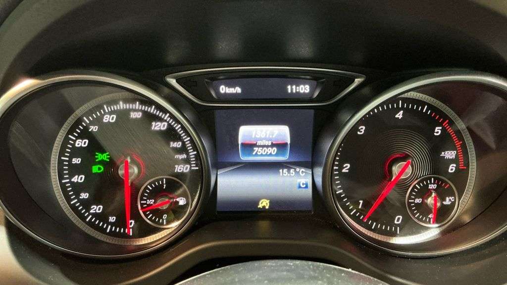 2017 MERCEDES-BENZ 180 2017 MERCEDES-BENZ 180