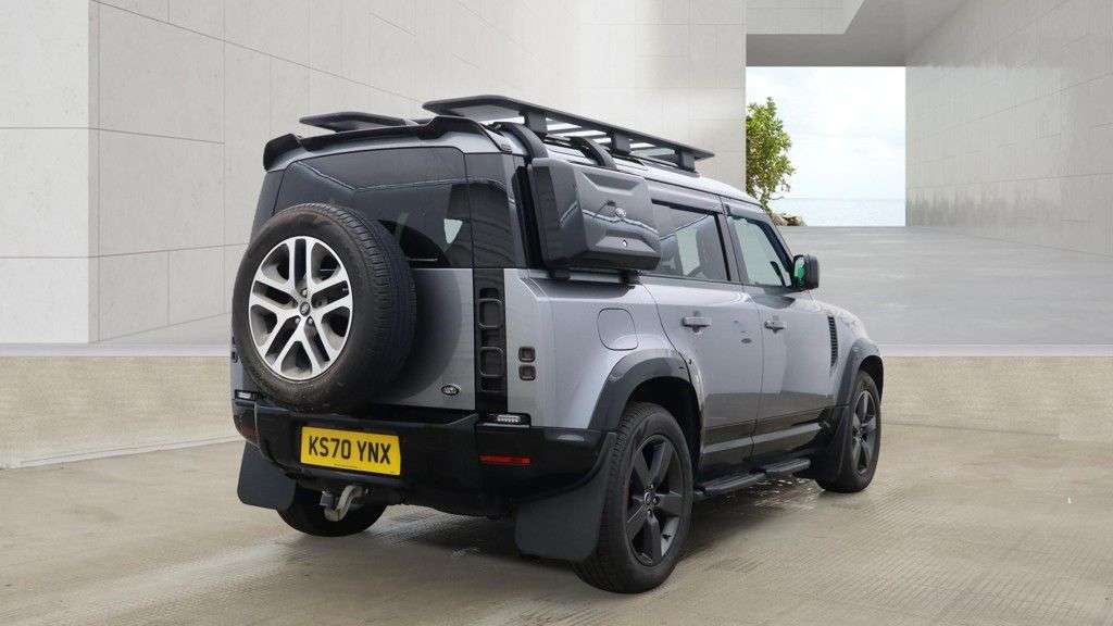 2020 LAND ROVER DEFENDER 110 2020 LAND ROVER DEFENDER 110