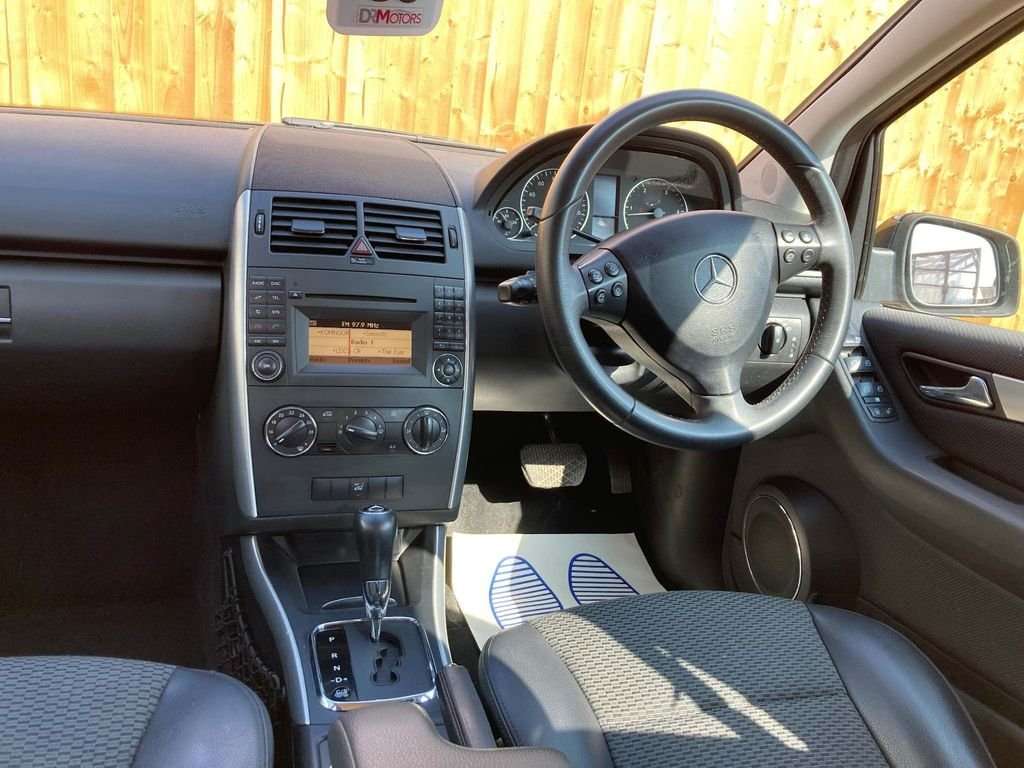 2012 MERCEDES A-CLASS 2012 MERCEDES A-CLASS